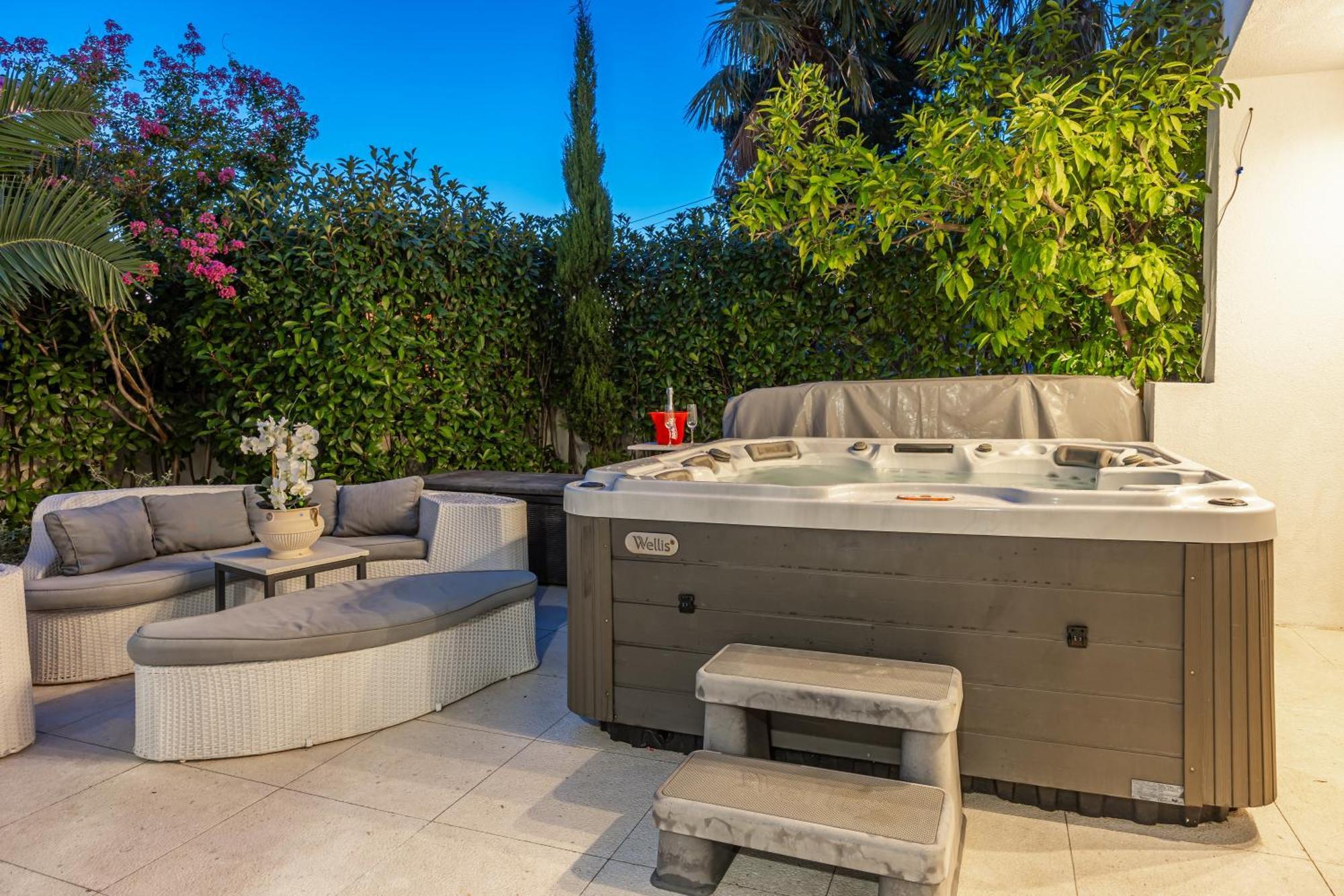 Villa Vita Luxury Apartments Crikvenica Bagian luar foto