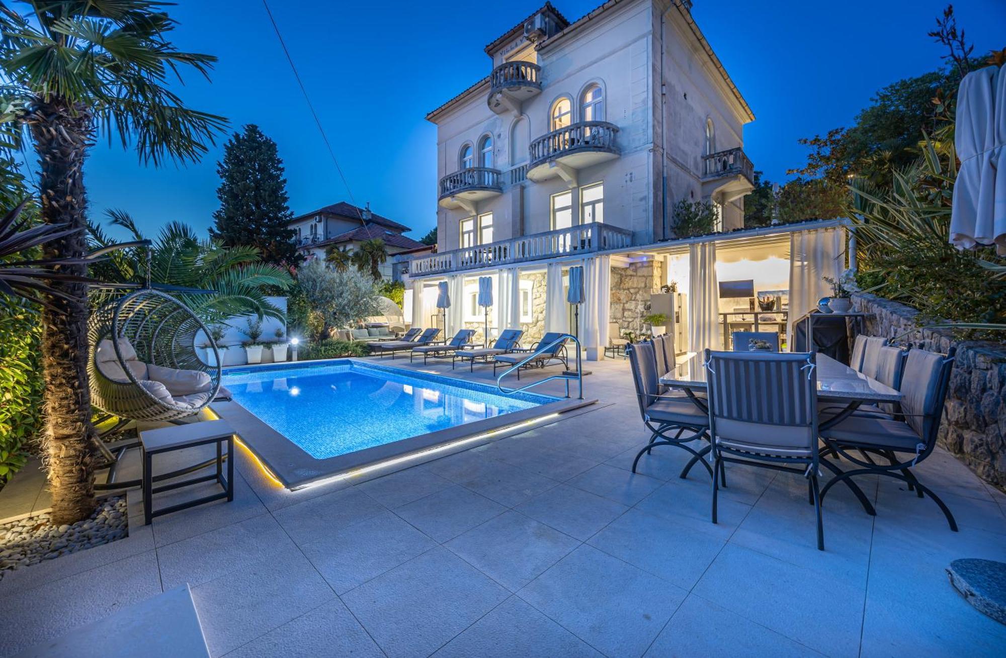Villa Vita Luxury Apartments Crikvenica Bagian luar foto